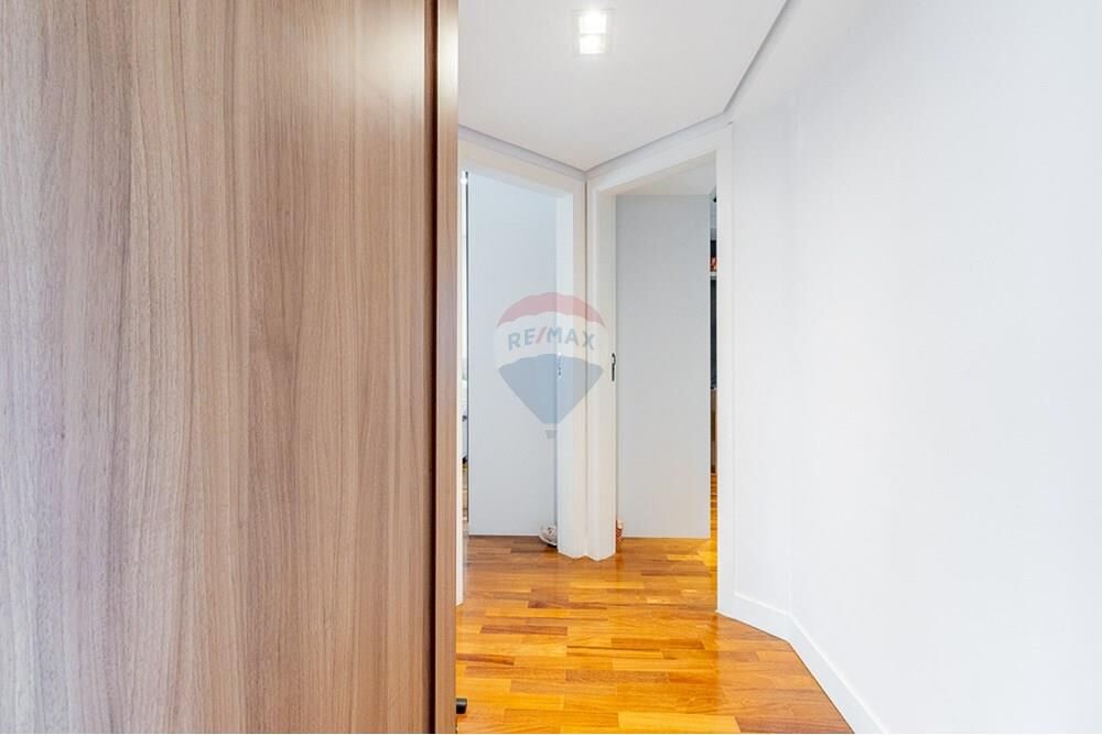 Apartamento à venda com 3 quartos, 156m² - Foto 10