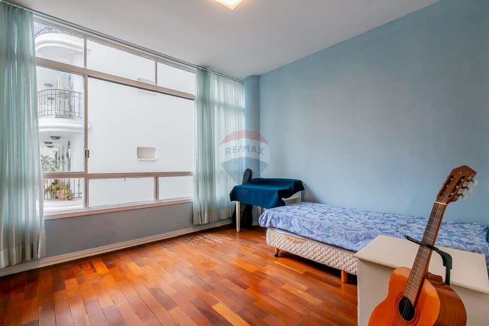 Apartamento à venda com 3 quartos, 173m² - Foto 19