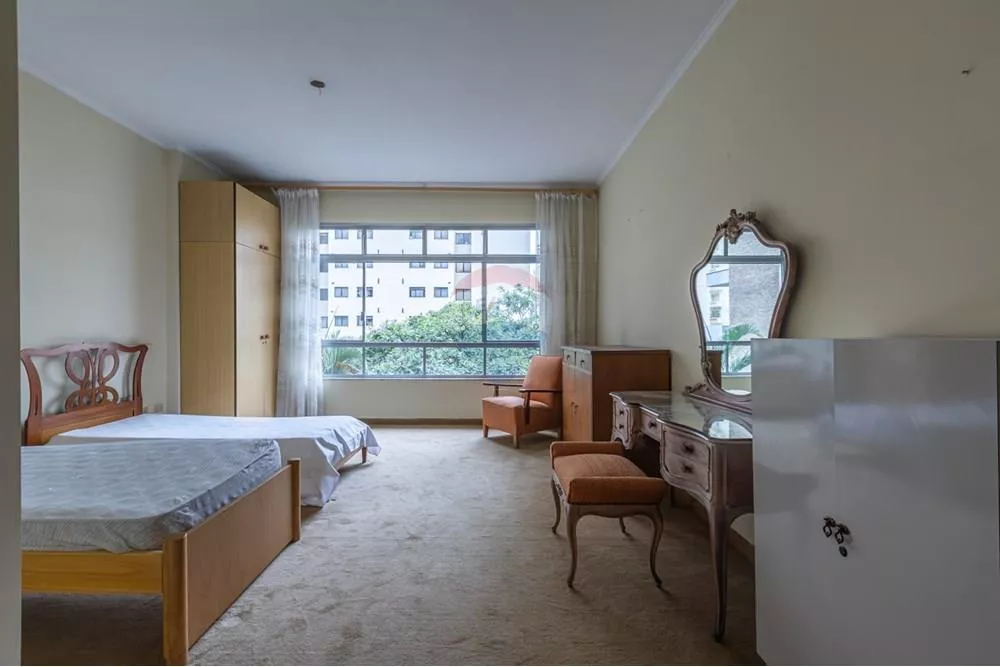 Apartamento, 3 quartos, 239 m² - Foto 2