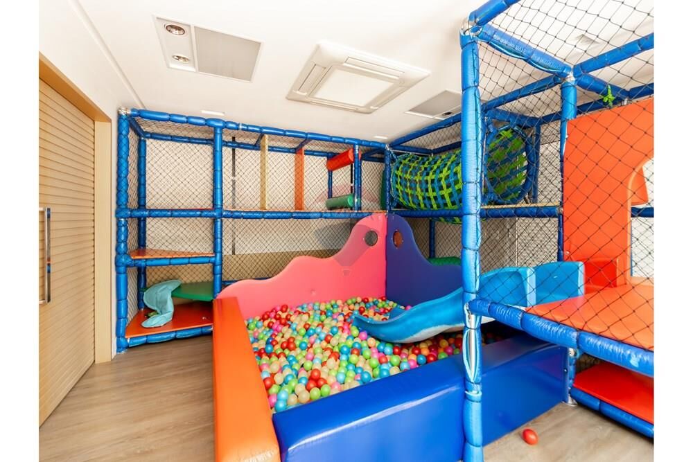 Apartamento à venda com 4 quartos, 265m² - Foto 8