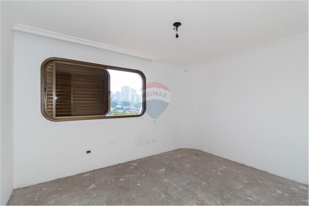 Apartamento, 4 quartos, 231 m² - Foto 12