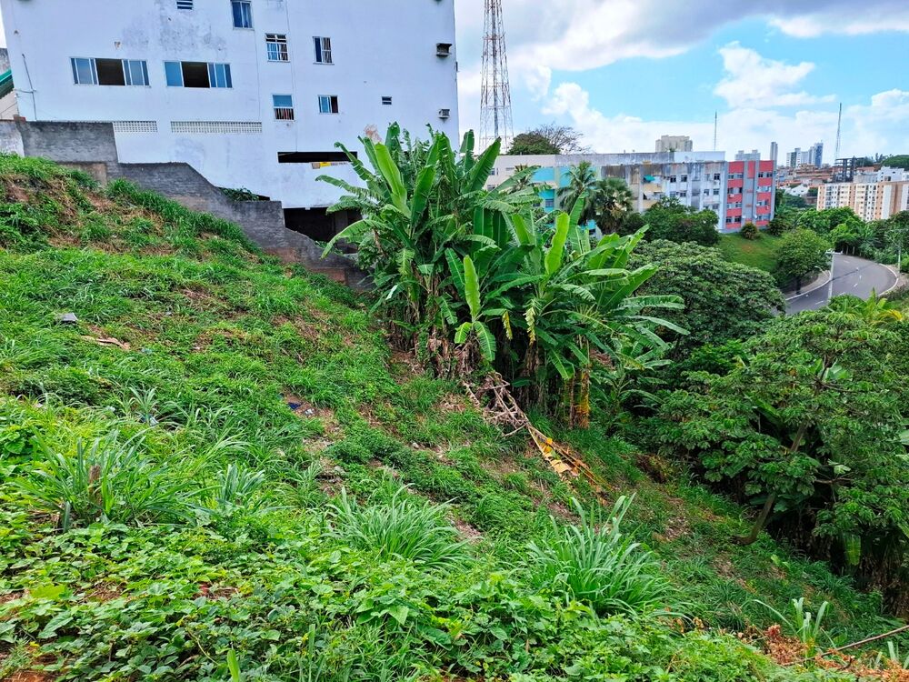 Loteamento e Condomínio, 1080 m² - Foto 10