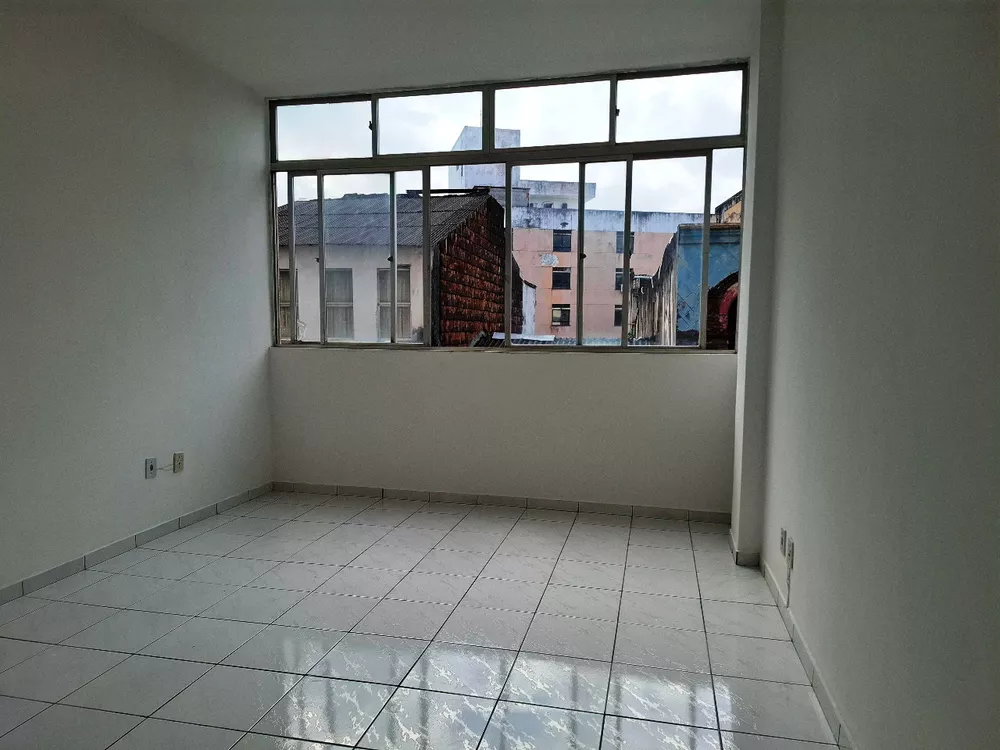 Apartamento à venda com 1 quarto, 44m² - Foto 2