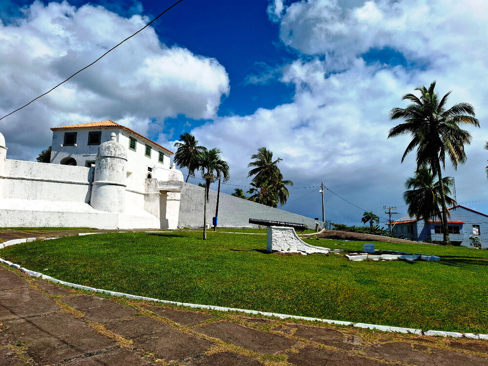 Prédio Inteiro - Foto 1