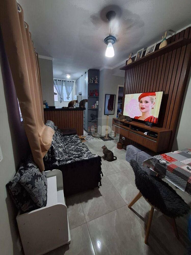 Apartamento à venda com 2 quartos, 46m² - Foto 1