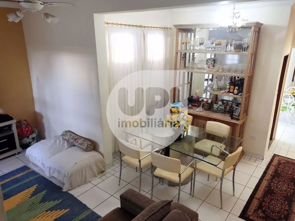 Casa de Condomínio à venda com 3 quartos, 180m² - Foto 3