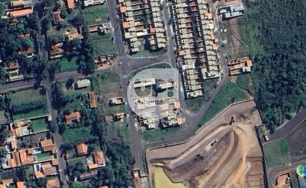 Loteamento e Condomínio, 218 m² - Foto 1