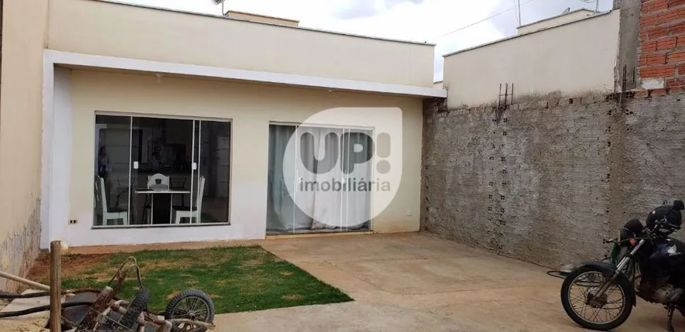 Casa, 3 quartos, 92 m² - Foto 2