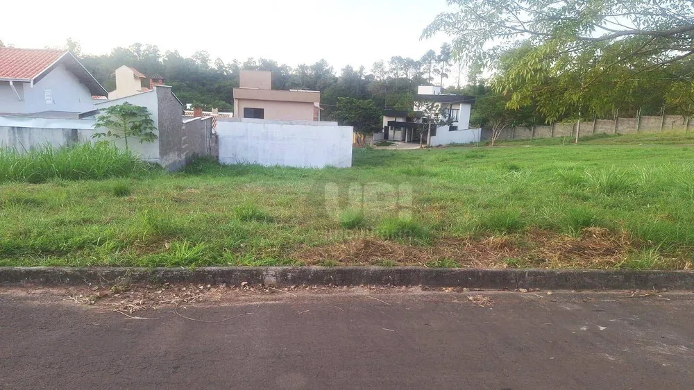 Loteamento e Condomínio, 225 m² - Foto 1