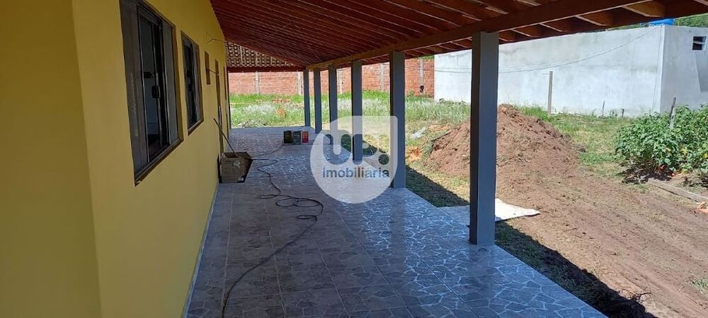 Chácara à venda com 4 quartos, 120m² - Foto 2