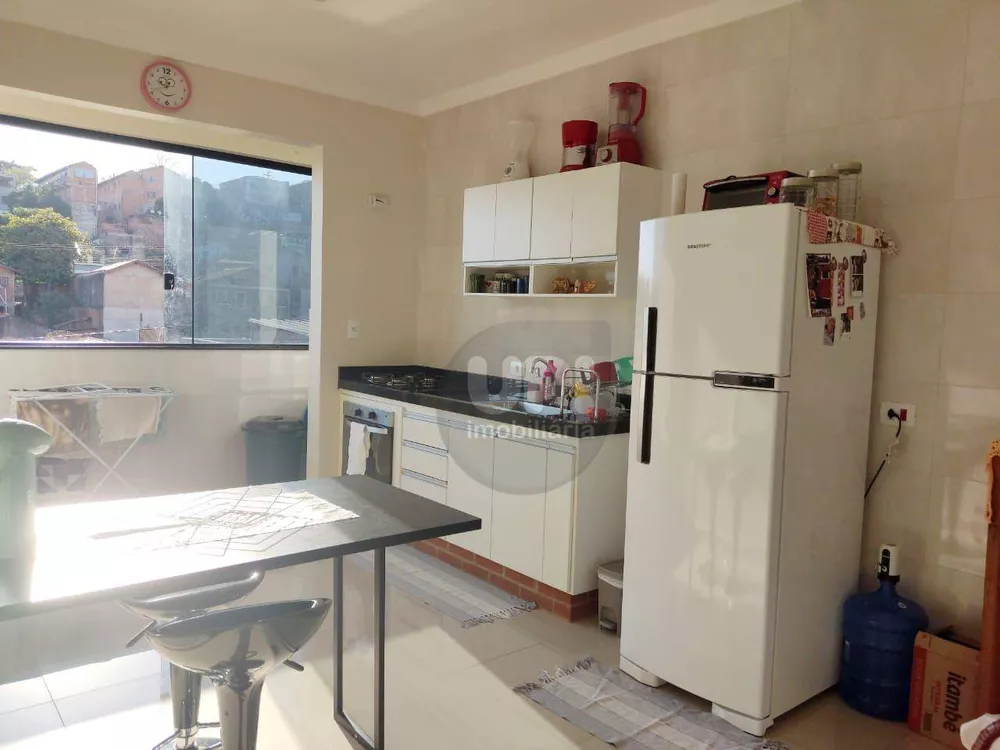 Casa, 3 quartos, 198 m² - Foto 3