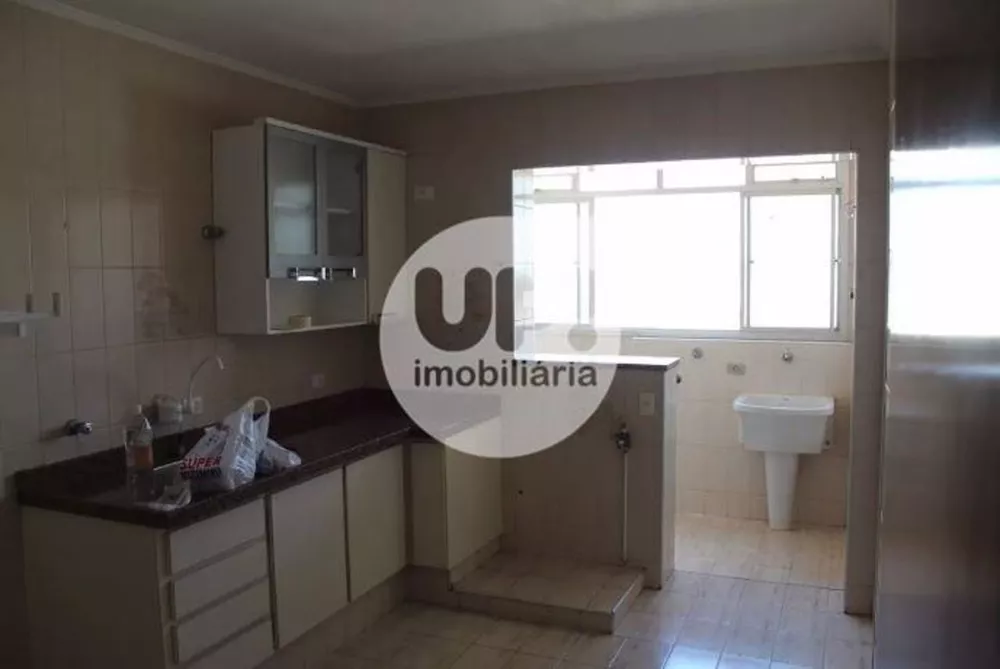 Apartamento à venda com 2 quartos, 87m² - Foto 4