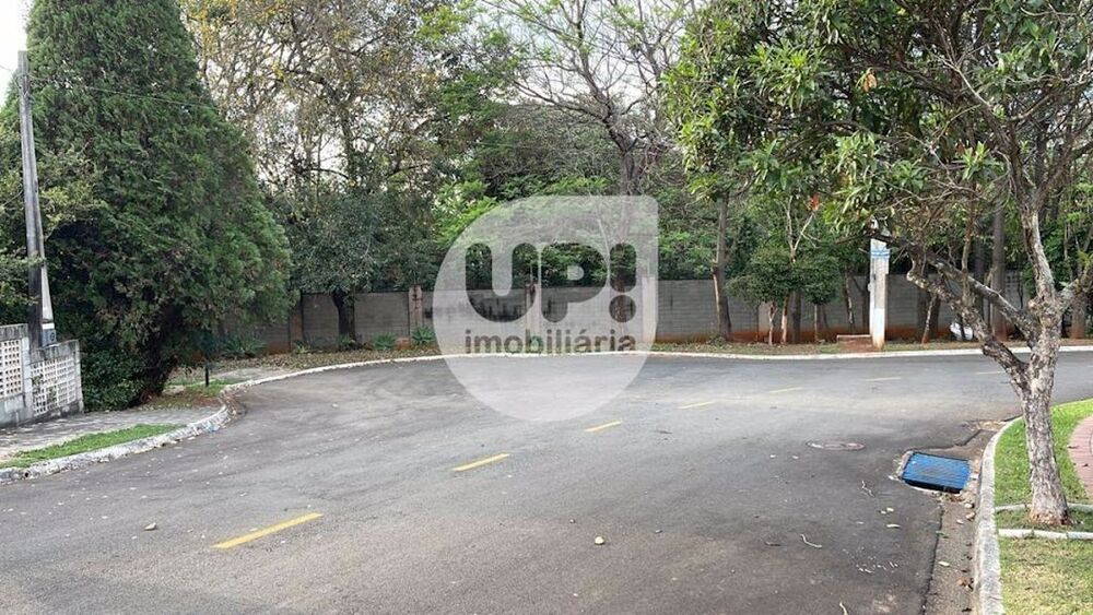 Loteamento e Condomínio, 390 m² - Foto 1