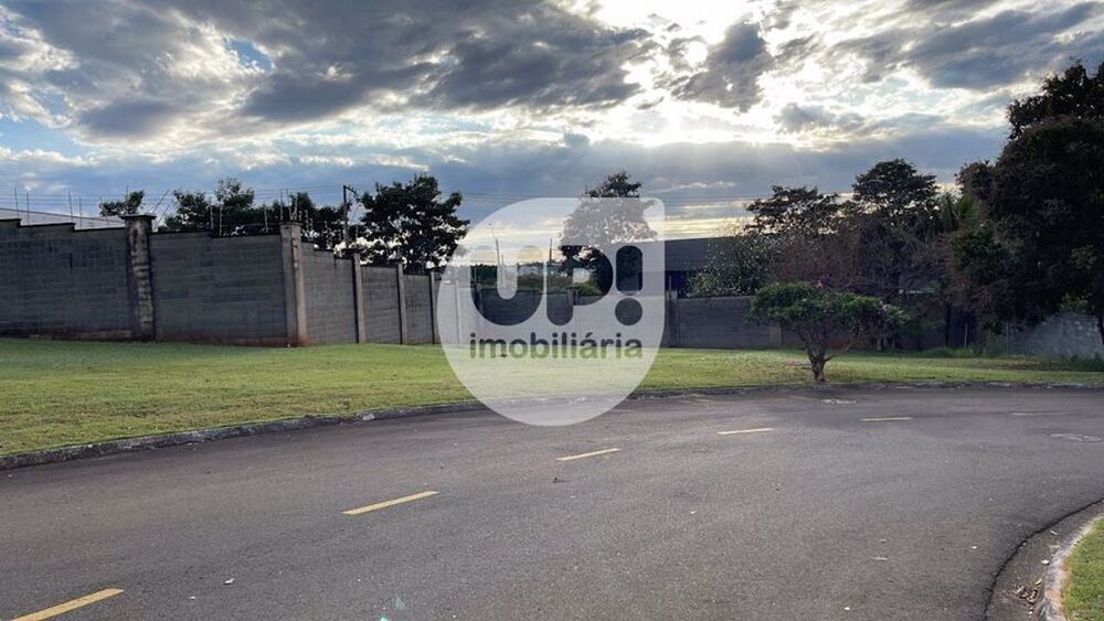 Loteamento e Condomínio, 390 m² - Foto 3