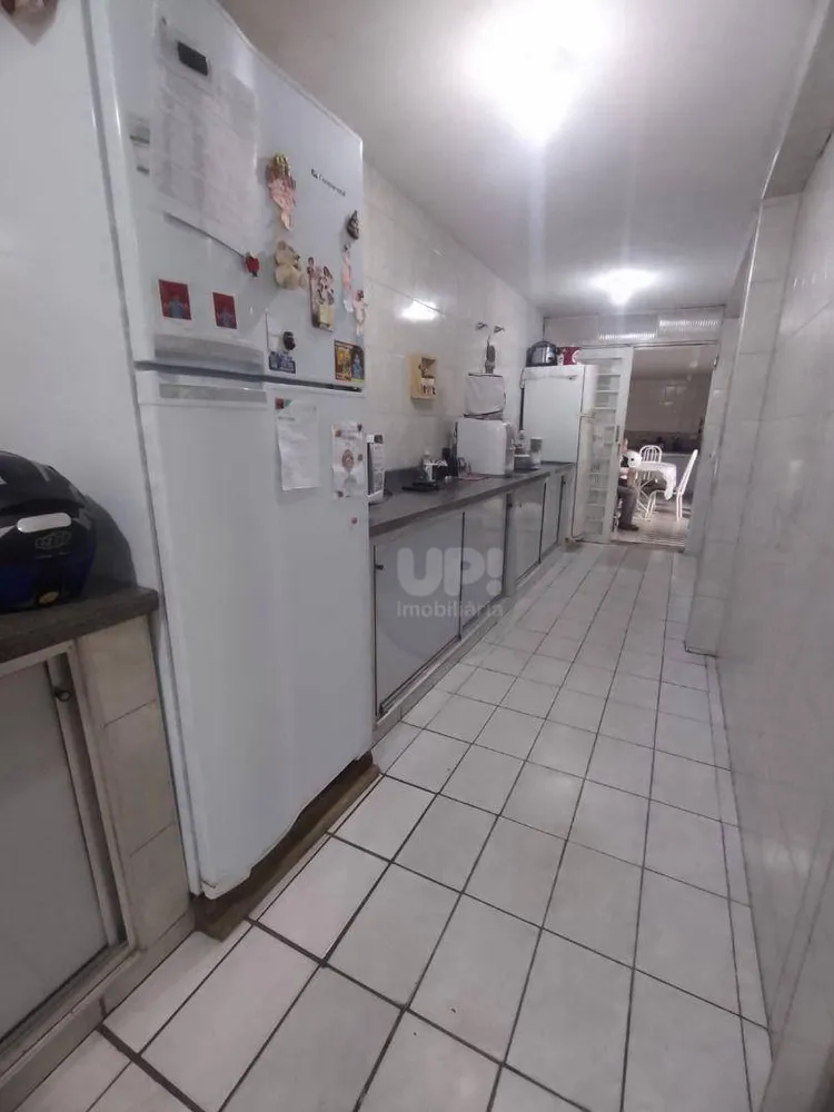 Casa, 2 quartos, 175 m² - Foto 11