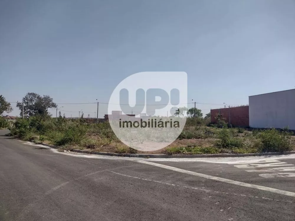 Loteamento e Condomínio, 397 m² - Foto 1