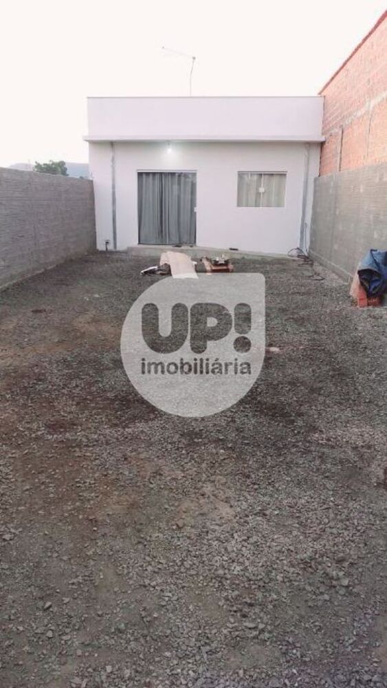 Casa de Condomínio à venda com 1 quarto, 45m² - Foto 4