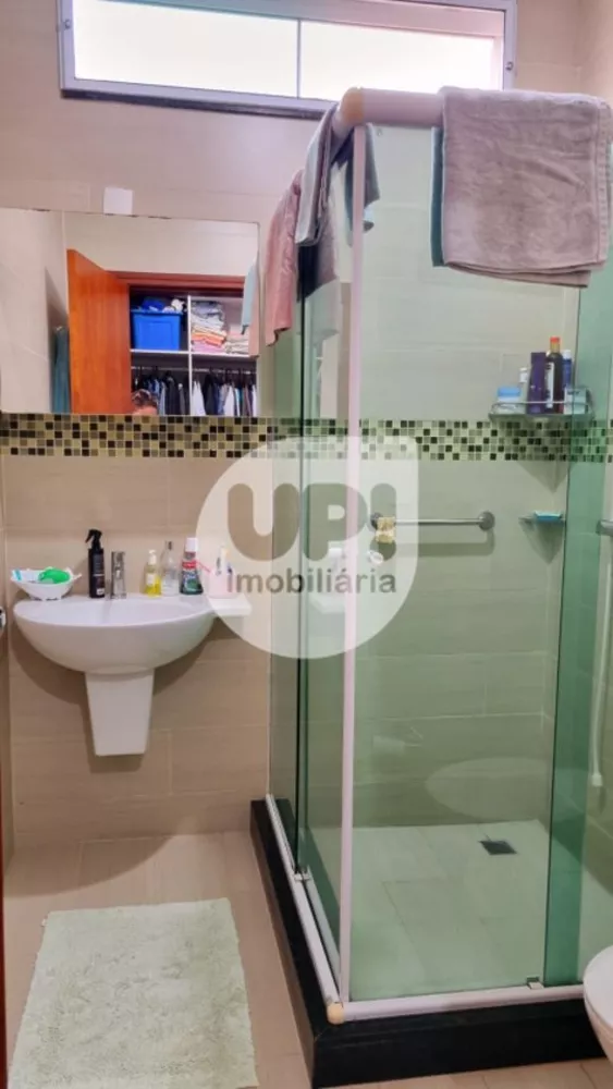 Sobrado à venda com 4 quartos, 145m² - Foto 3