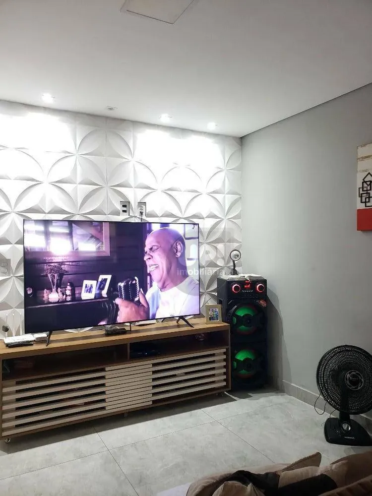 Casa, 3 quartos, 153 m² - Foto 2