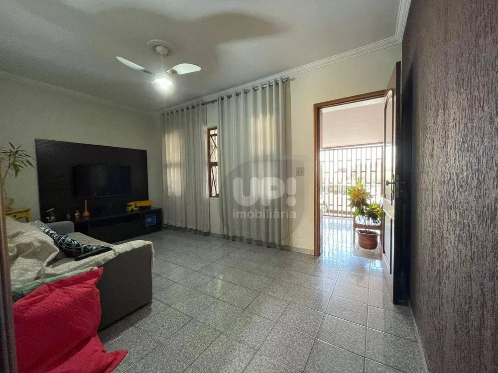 Casa, 3 quartos, 94 m² - Foto 3