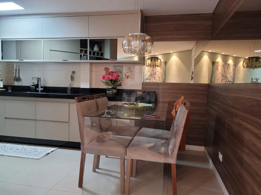 Apartamento, 2 quartos, 62 m² - Foto 1