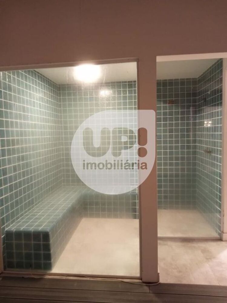 Casa de Condomínio à venda com 3 quartos, 270m² - Foto 4