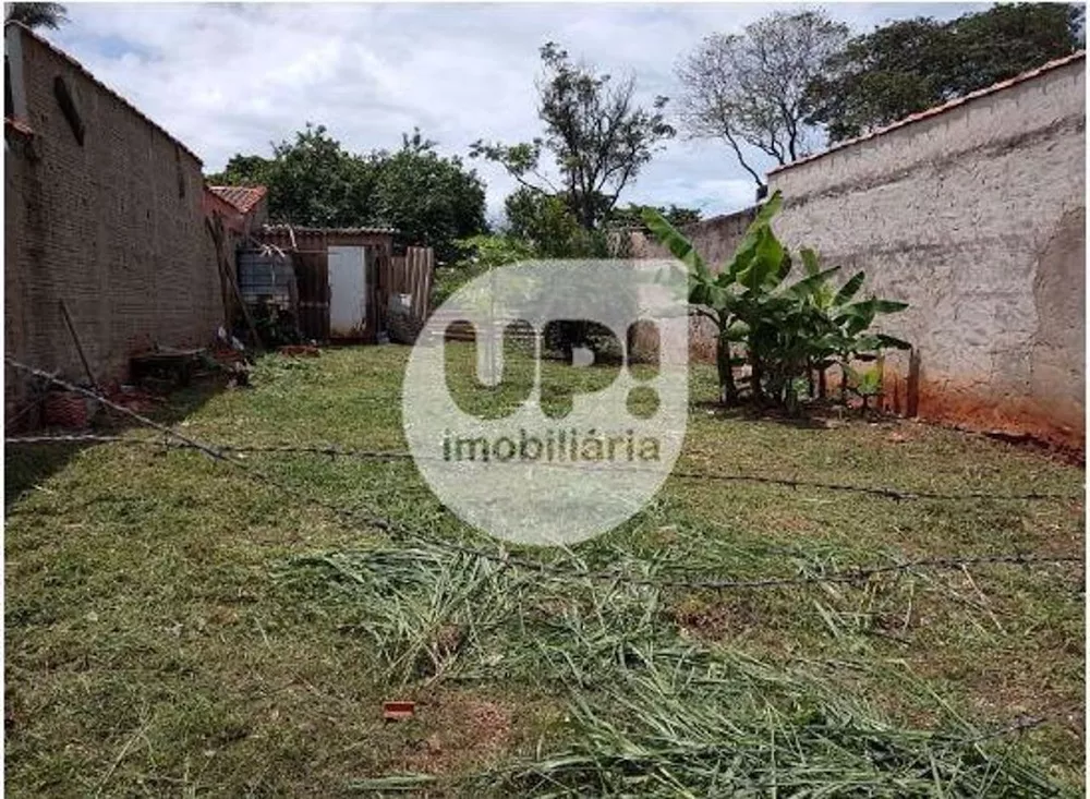 Loteamento e Condomínio, 205 m² - Foto 1