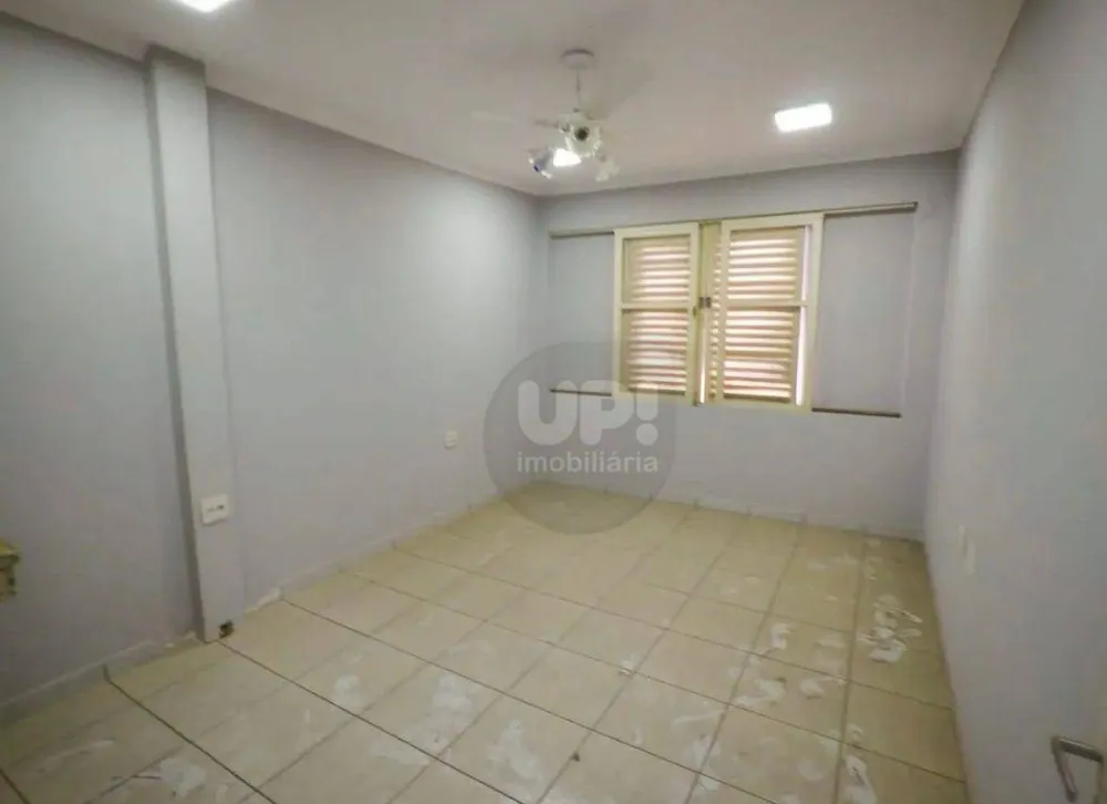Casa, 6 quartos, 189 m² - Foto 4