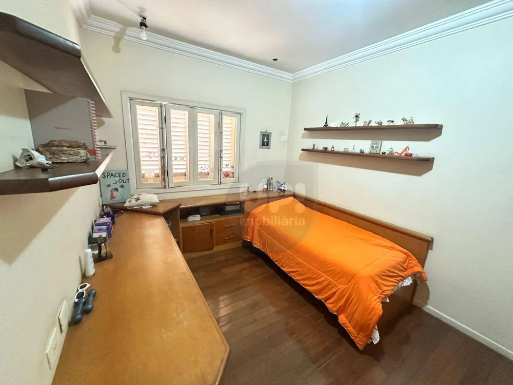 Casa, 3 quartos, 215 m² - Foto 12