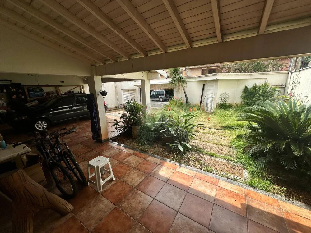 Casa, 3 quartos, 215 m² - Foto 2