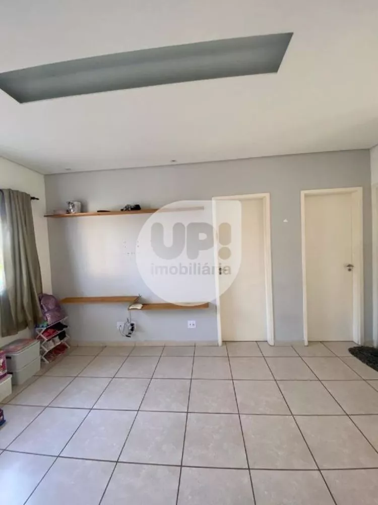 Apartamento à venda com 2 quartos, 46m² - Foto 1