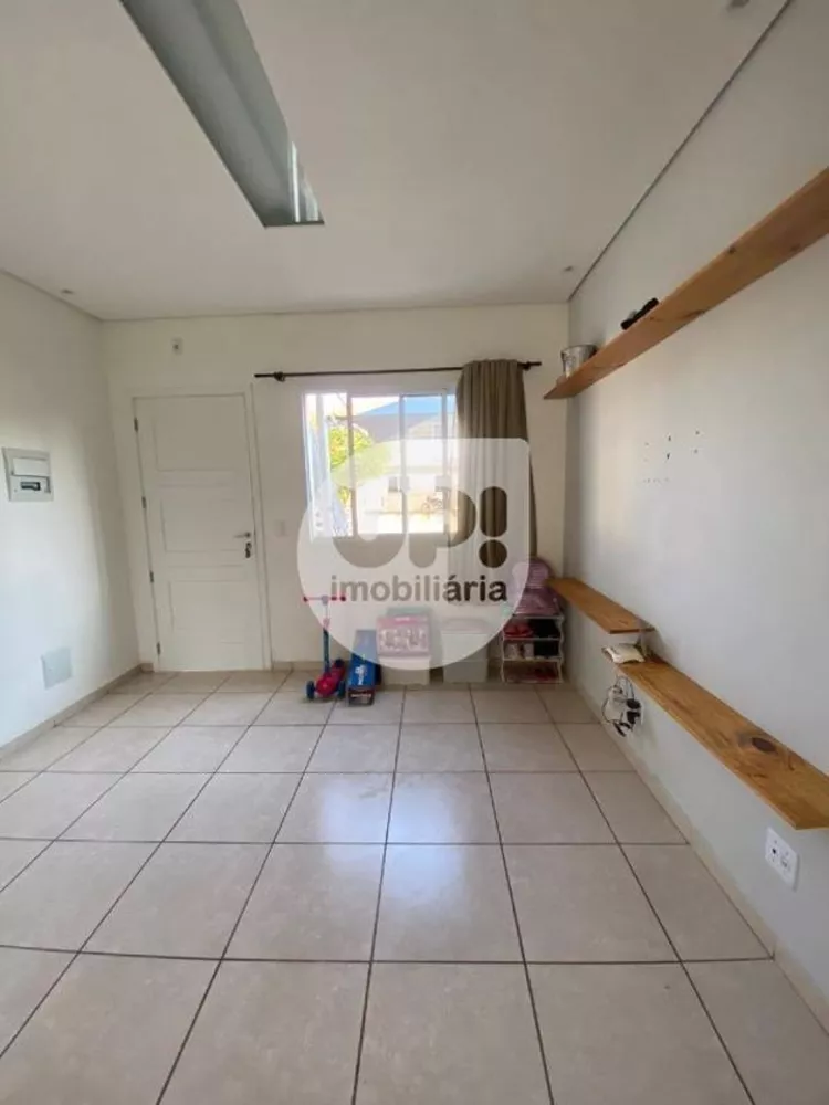 Apartamento à venda com 2 quartos, 46m² - Foto 2