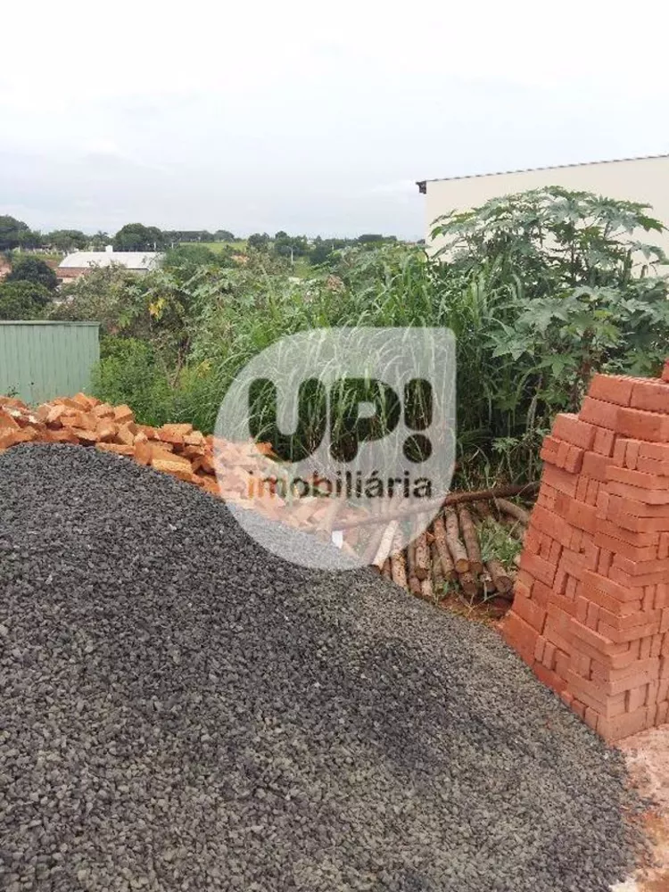 Terreno, 1045 m² - Foto 2