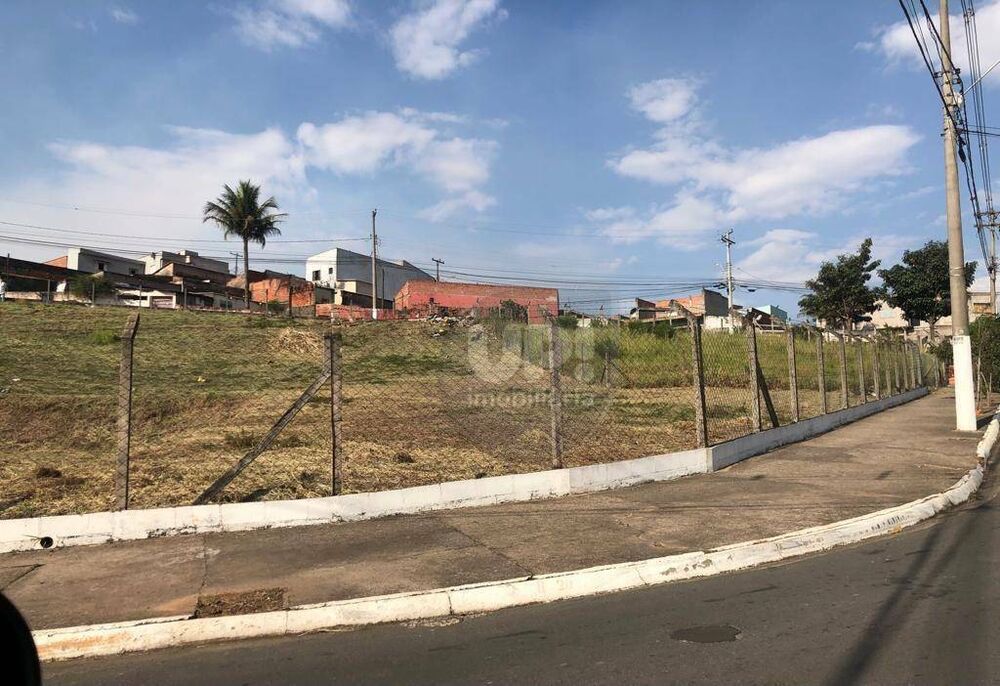 Terreno, 260 m² - Foto 1