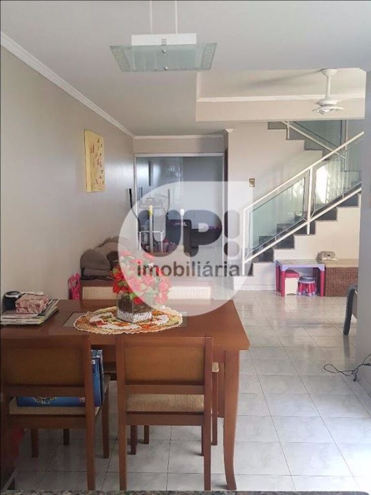 Casa de Condomínio à venda com 2 quartos, 278m² - Foto 1