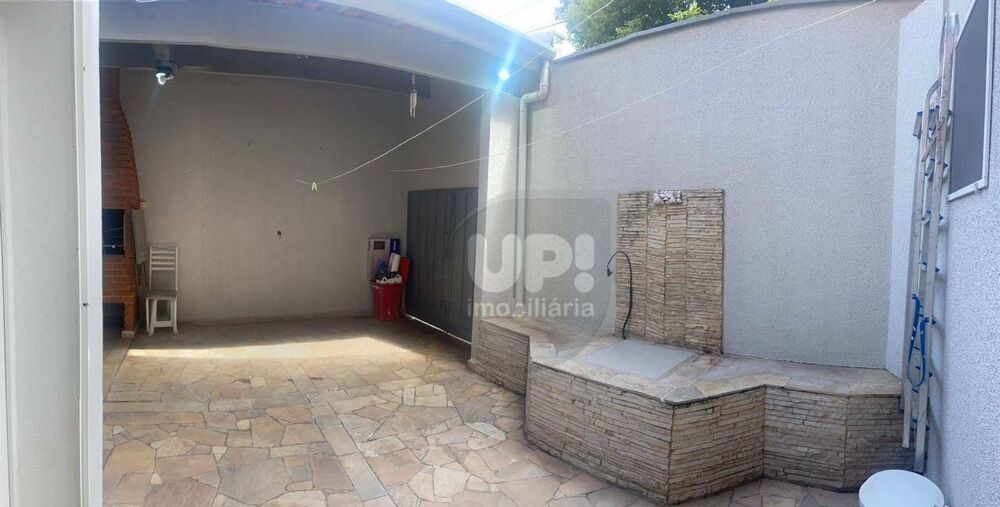 Casa, 3 quartos, 220 m² - Foto 1