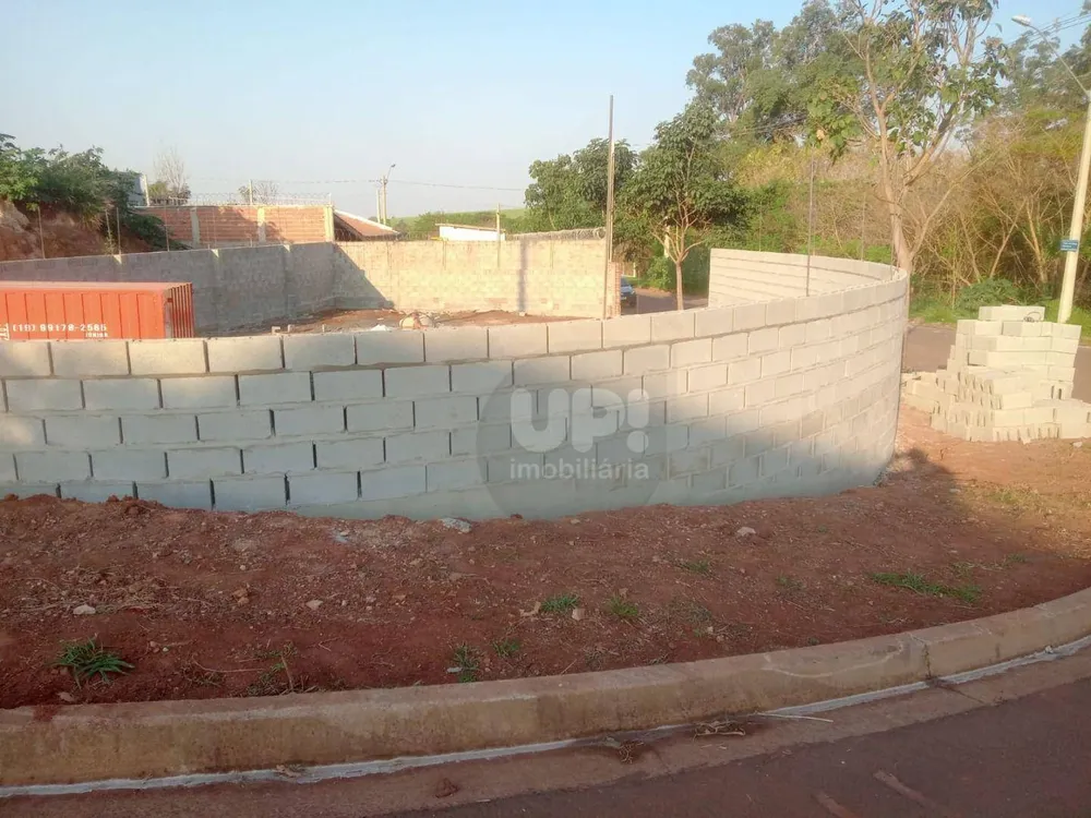 Terreno, 334 m² - Foto 1