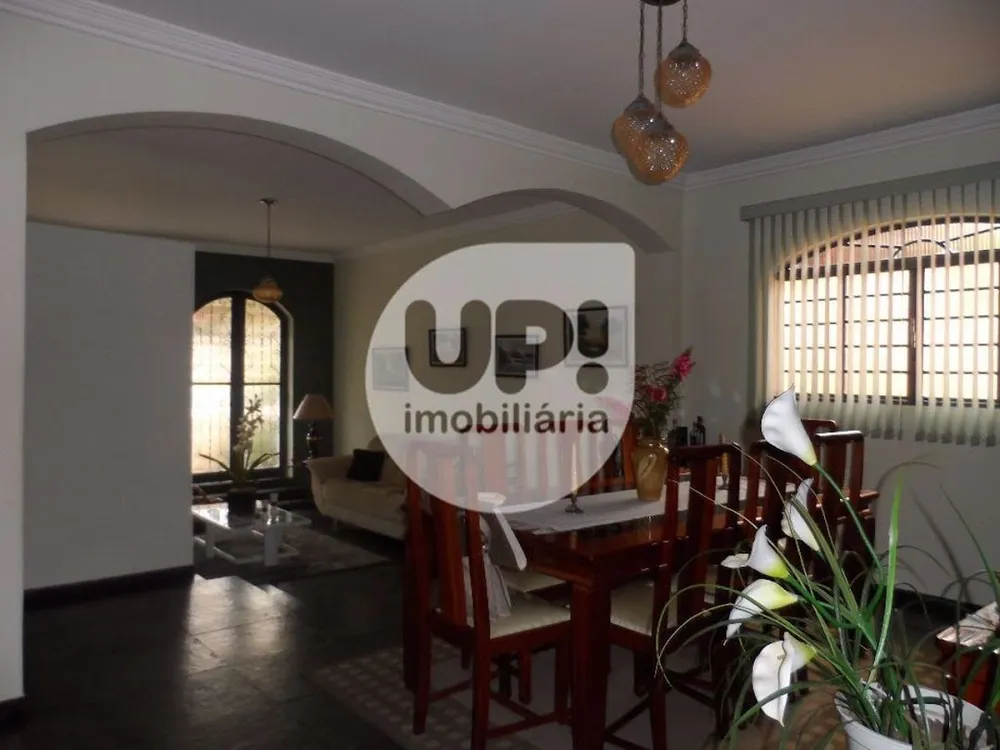Casa, 3 quartos, 218 m² - Foto 7