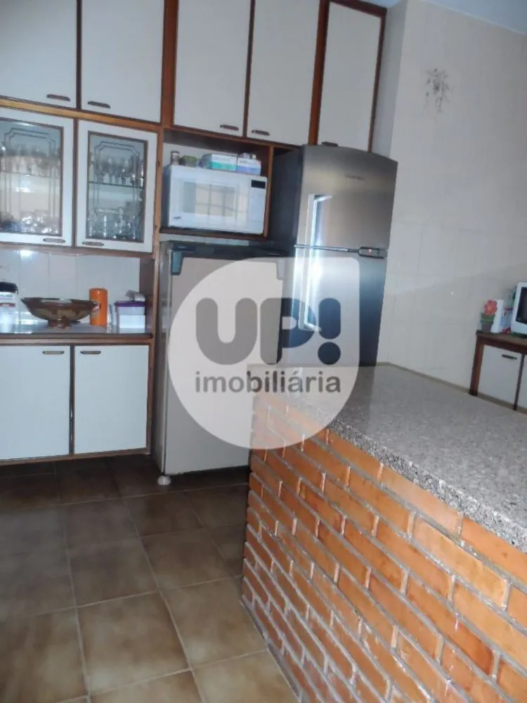Casa, 3 quartos, 218 m² - Foto 16