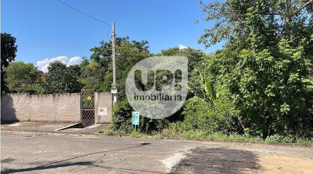 Loteamento e Condomínio, 330 m² - Foto 1