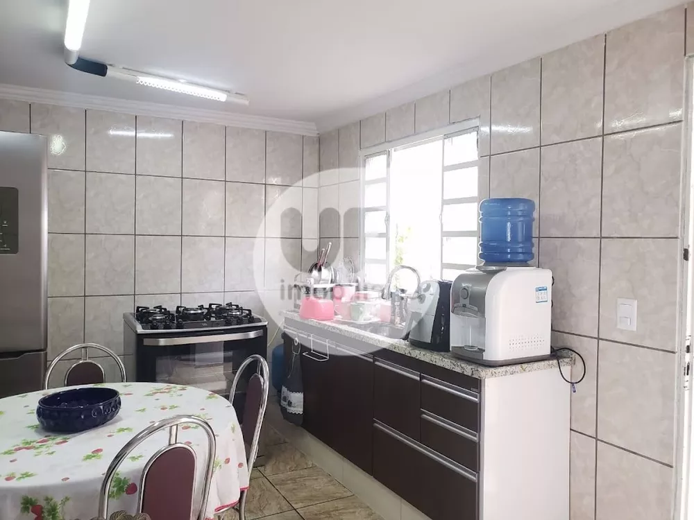 Casa de Condomínio à venda com 2 quartos, 70m² - Foto 4