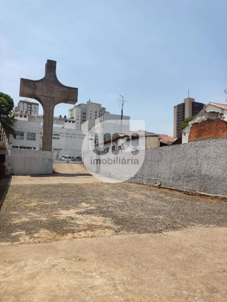 Prédio Inteiro, 1750 m² - Foto 1