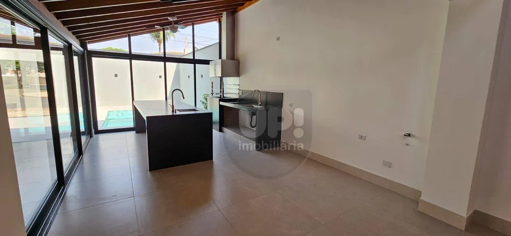 Casa, 3 quartos, 220 m² - Foto 7
