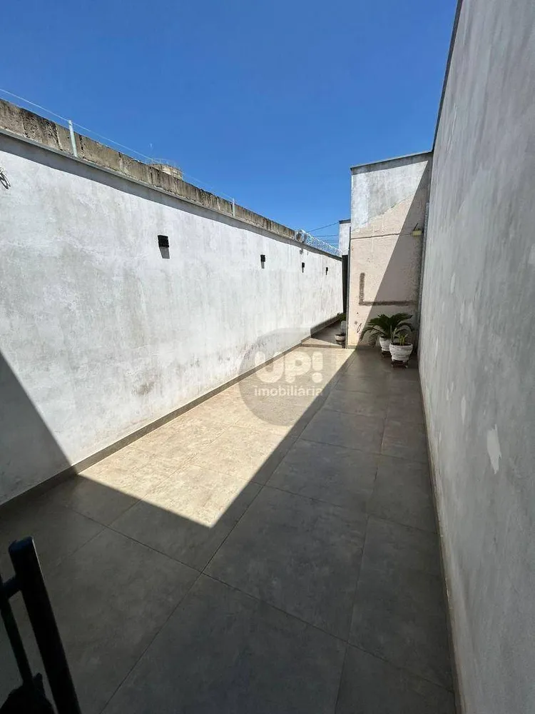 Casa, 3 quartos, 150 m² - Foto 2