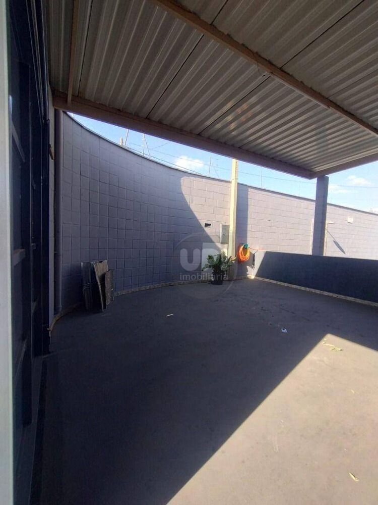 Casa, 1 quarto, 182 m² - Foto 1