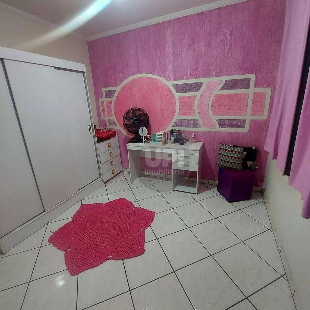 Casa, 5 quartos, 260 m² - Foto 5