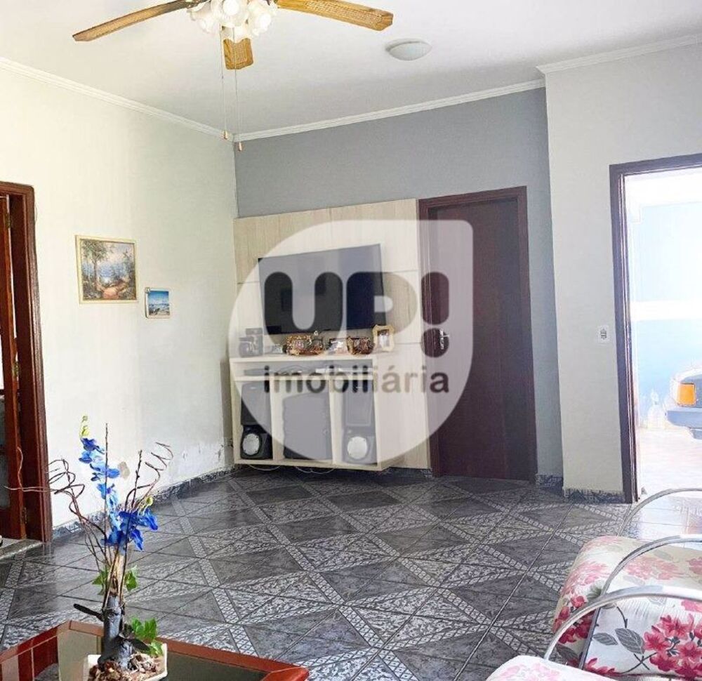 Casa, 3 quartos, 175 m² - Foto 2