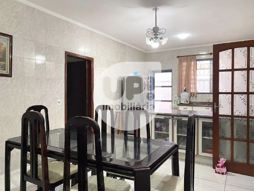 Casa, 3 quartos, 175 m² - Foto 3