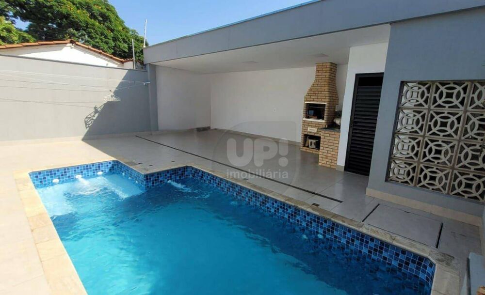 Casa, 3 quartos, 158 m² - Foto 2