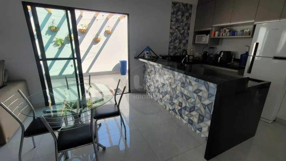 Casa, 3 quartos, 158 m² - Foto 6